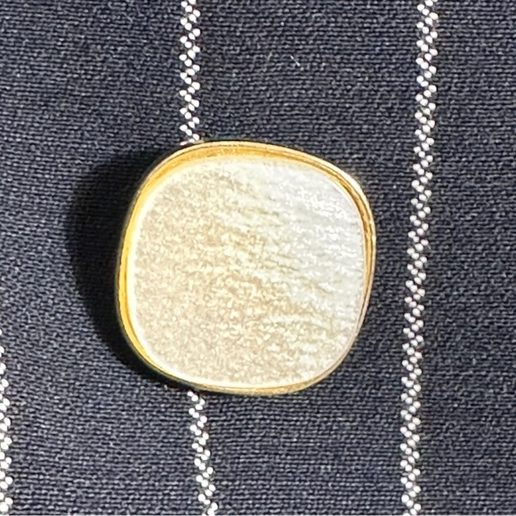 Carlisle size 8 100% wool suit blazer, pinstripe, fully lined, gabardine‎ - Picture 2 of 9